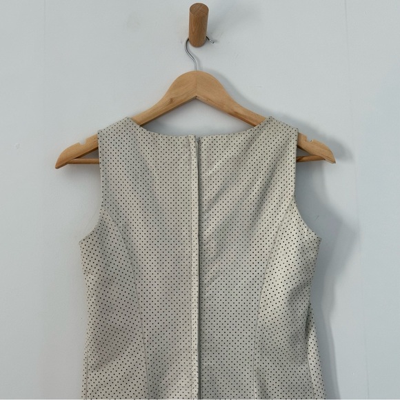 Vintage Danier white leather perforated sleeveless sheath dress - Small - Picture 5 of 8